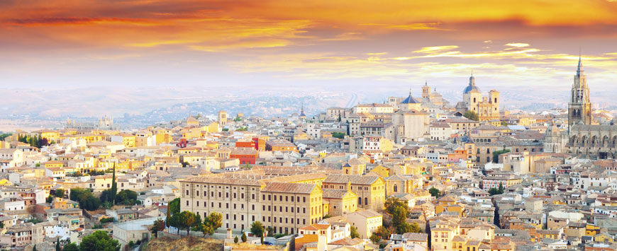 View of city with many buildings