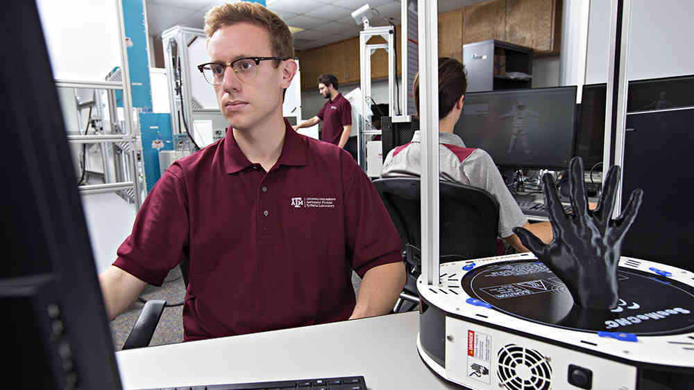 Students working in the Aerospace Human Systems Lab