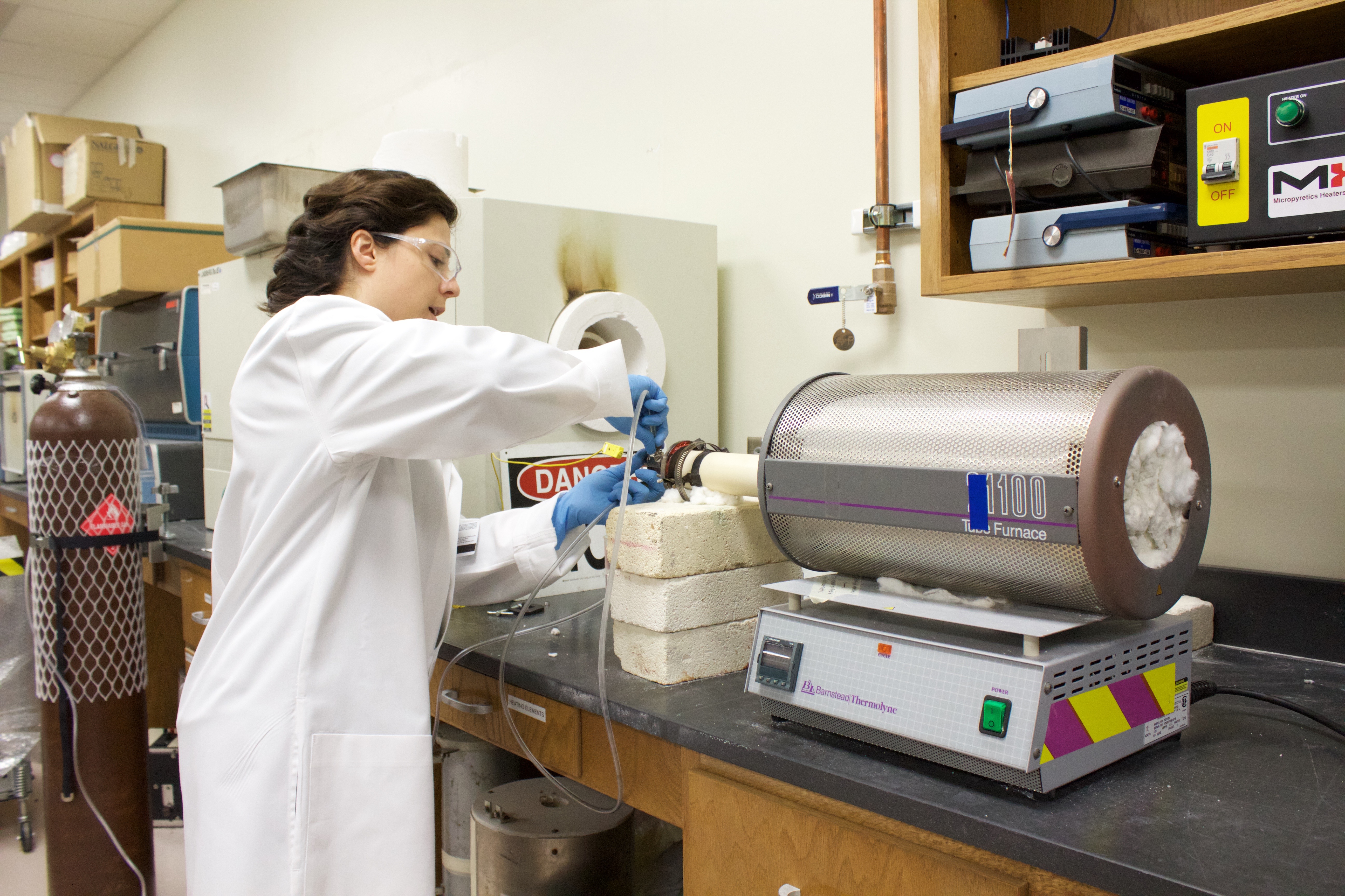 Yesenia Salazar working in lab