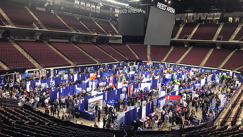 2018 Engineering Career Fair crowd