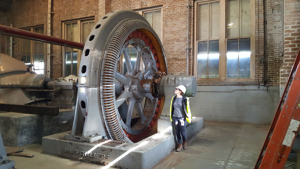 Andrea DuMont '14 observing a 25Hz motor on a 1100cfs suction pump at a drainage pumping station.