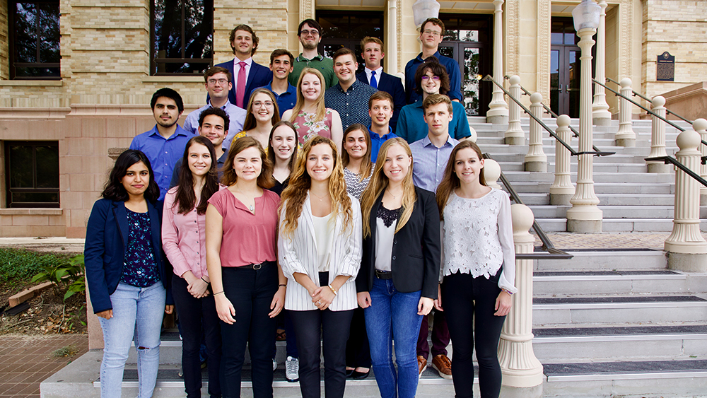 Materials Science and Engineering REU and USRG Students pose for a group photo