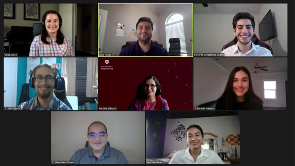 Screenshot of officers from the Aggie Hispanics in Computing group and their sponsor Dr. Da Silva on a Zoom call. Everyone is smiling at the camera.