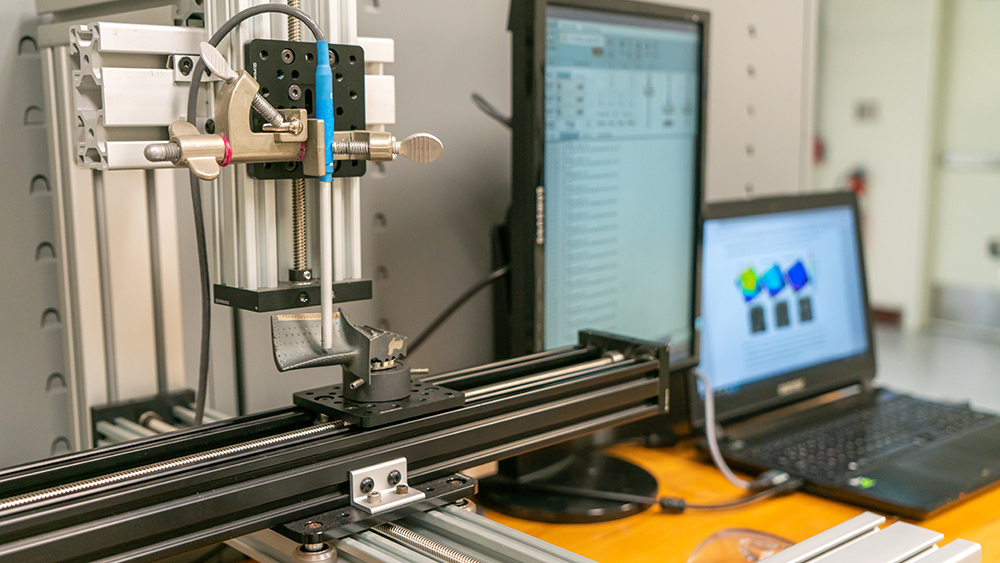 The team’s custom three-axis magnetic sensor is capable of mapping the surface and revealing the regions where an embedded magnetic tag is accessible. 