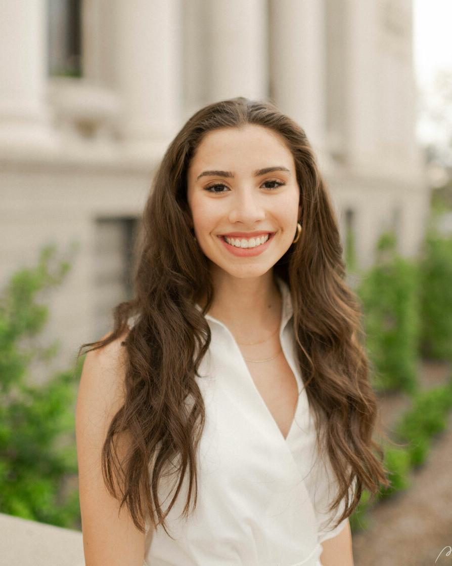 Headshot of Carla Bassil.